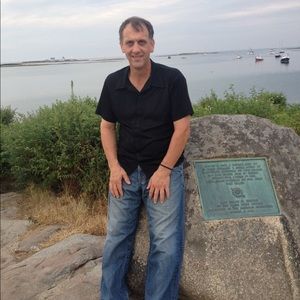 Meet your Posher, Clint